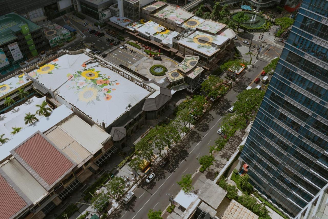 Uptown Parksuites Apartments Tower 2 Bgc By Ph Staycation Manila Exterior foto